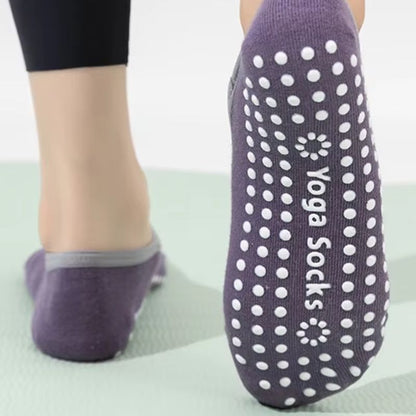 chaussette-antiderapante-dessous-pied-de-femme