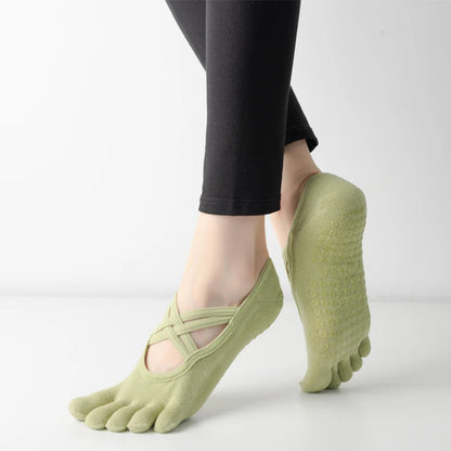 chaussettes-antiderapantes-vertes-avec-les-cinq-orteils