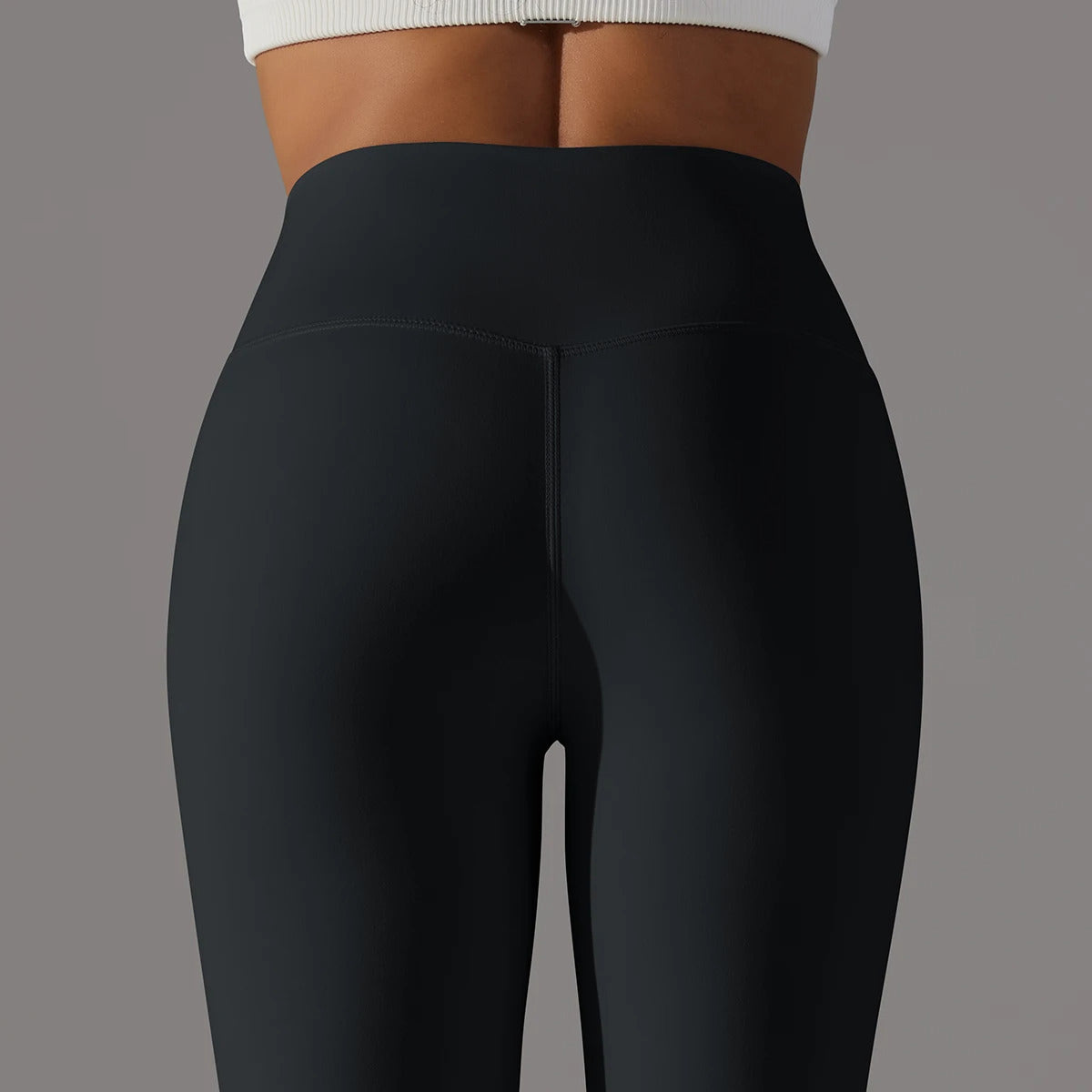 legging-sport-femme-noir-fesses-galbees